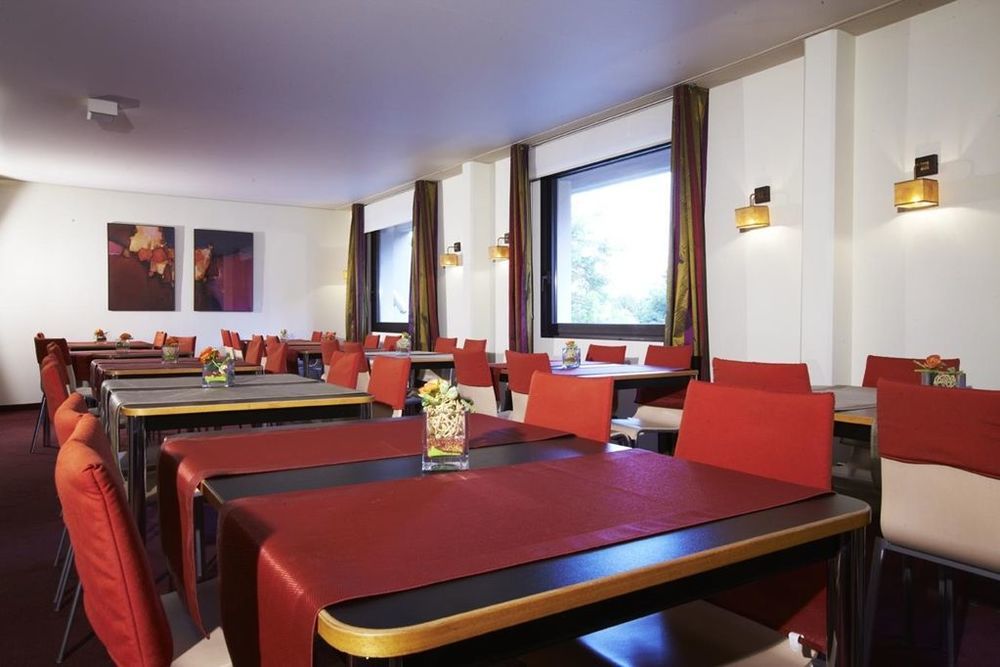 Kyriad Hotel Strasbourg Lingolsheim Restaurant photo